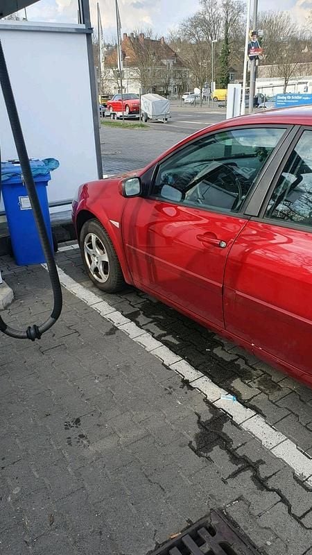 Gebraucht Renault Mégane II 112 PS (82 kW) 2008 Rot Limousine