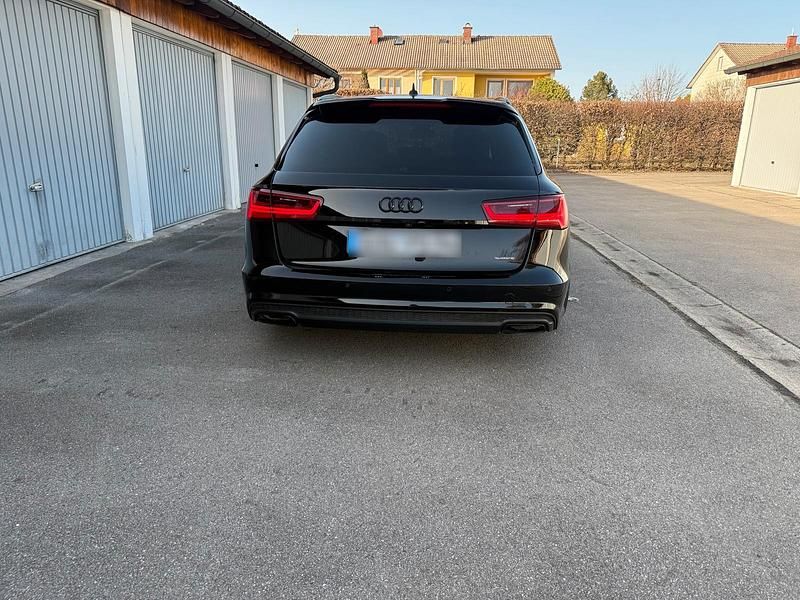 Gebraucht Audi A6 S-Line 218 PS (160 kW) 2015 Schwarz Kombi