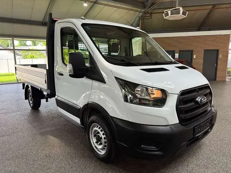 Gebraucht Ford Transit 105 PS (77 kW) 2022 Weiß Van