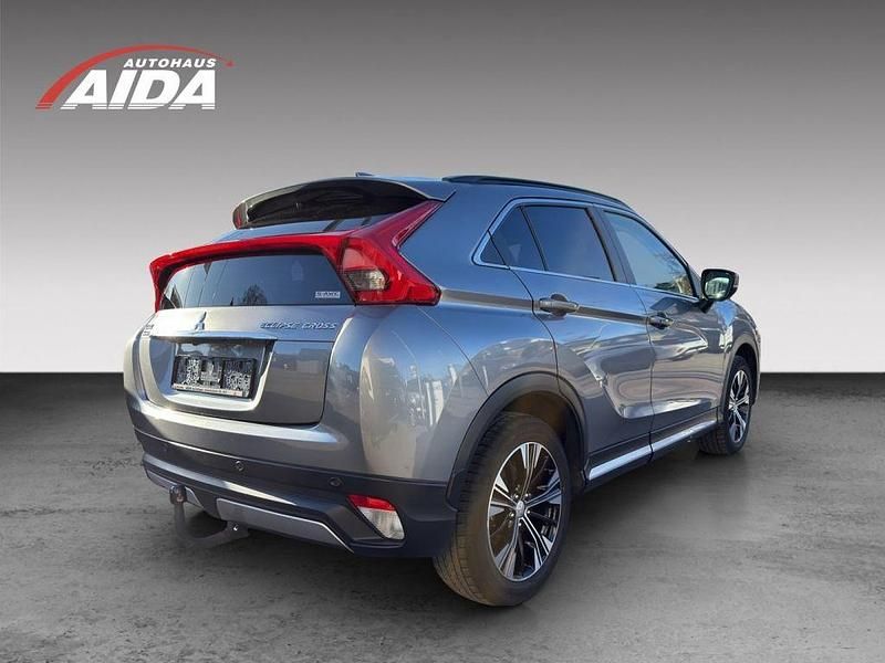 Gebraucht Mitsubishi Eclipse Intro Edition 163 PS (119 kW) 2018 Grau SUV