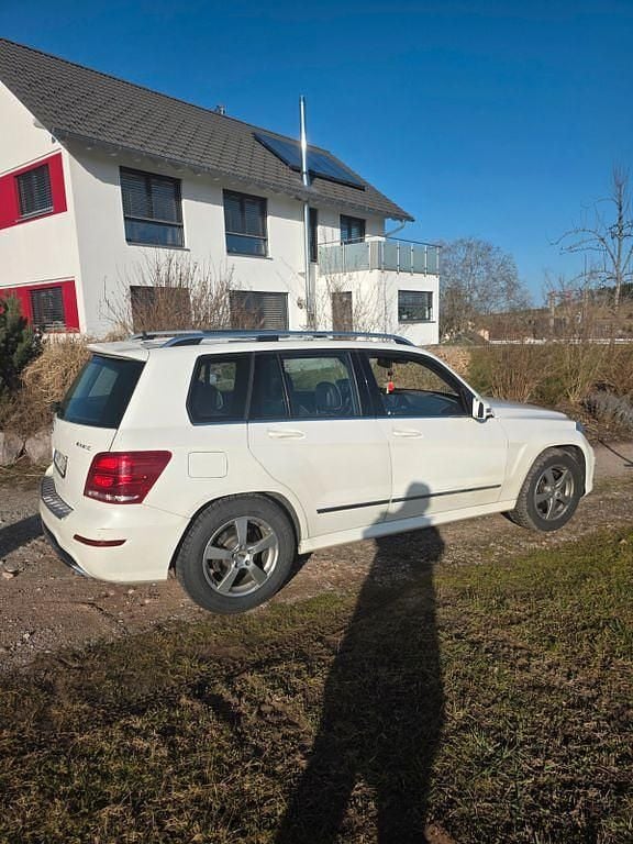 Gebraucht Mercedes GLK350 265 PS (194 kW) 2013 Weiß SUV