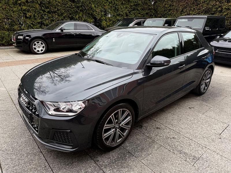 Gebraucht Audi A1 Sportback Advanced Plus 116 PS (85 kW) 2019 Grau Kleinwagen