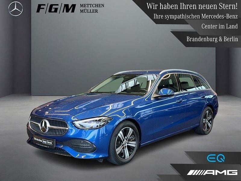 Gebraucht Mercedes C200 Avantgarde 204 PS (150 kW) 2021 Metalliclack spektralblau Kombi