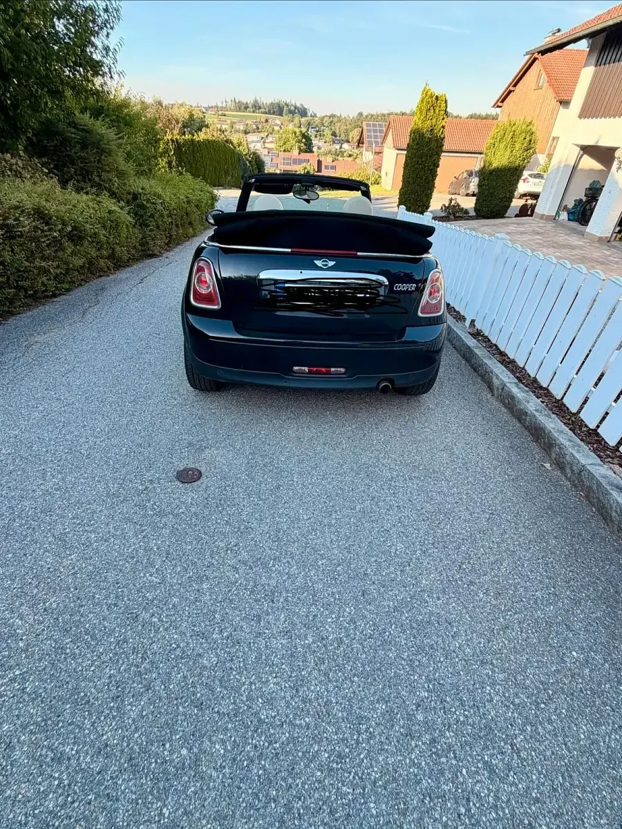 Gebraucht Mini Cooper Cabriolet 122 PS (89 kW) 2012 Schwarz Cabrio