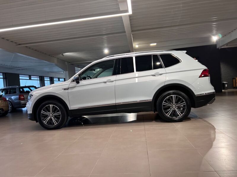 Gebraucht VW Tiguan Allspace Highline 179 PS (131 kW) 2018 Weiß SUV