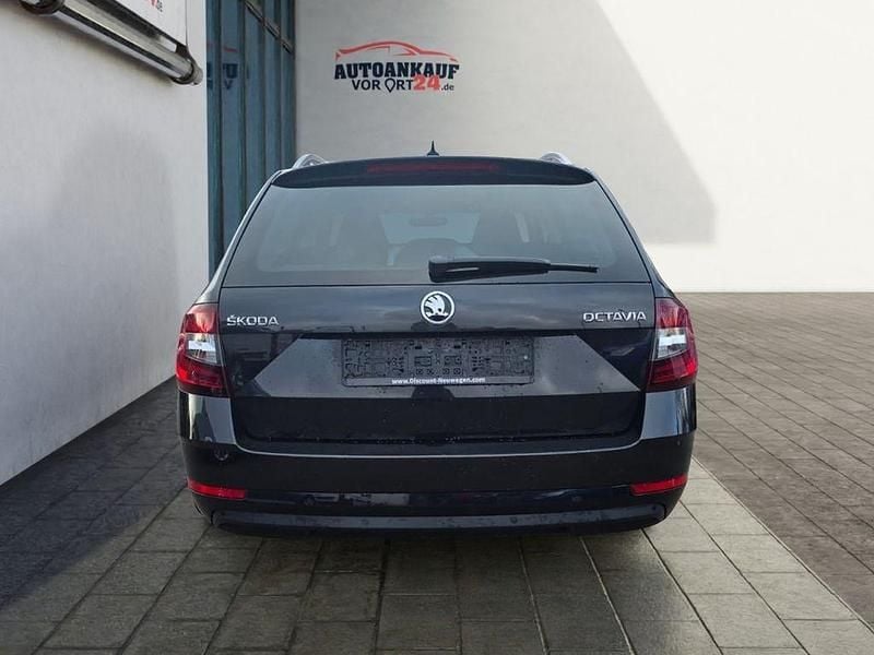 Gebraucht Skoda Octavia Style 179 PS (131 kW) 2017 Schwarz Kombi