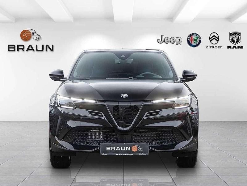 Neu Alfa Romeo GT Junior Edizione Speciale 145 PS (106 kW) 2025 Nero tortona Kleinwagen