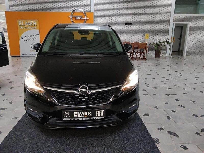Schwarz Gebraucht 2018 Opel Zafira Van / Kleinbus | 12.290 € (Fairer Preis) - Bild 1/4