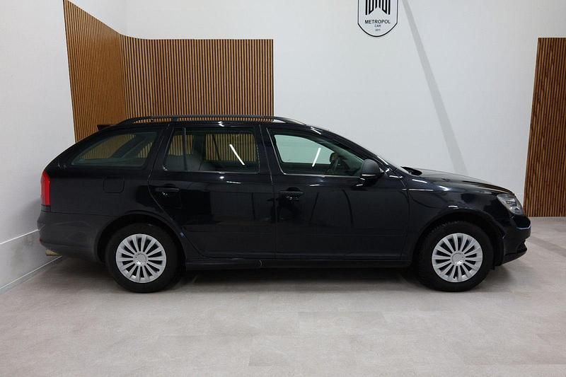 Gebraucht Skoda Octavia 122 PS (89 kW) 2012 Schwarz Kombi
