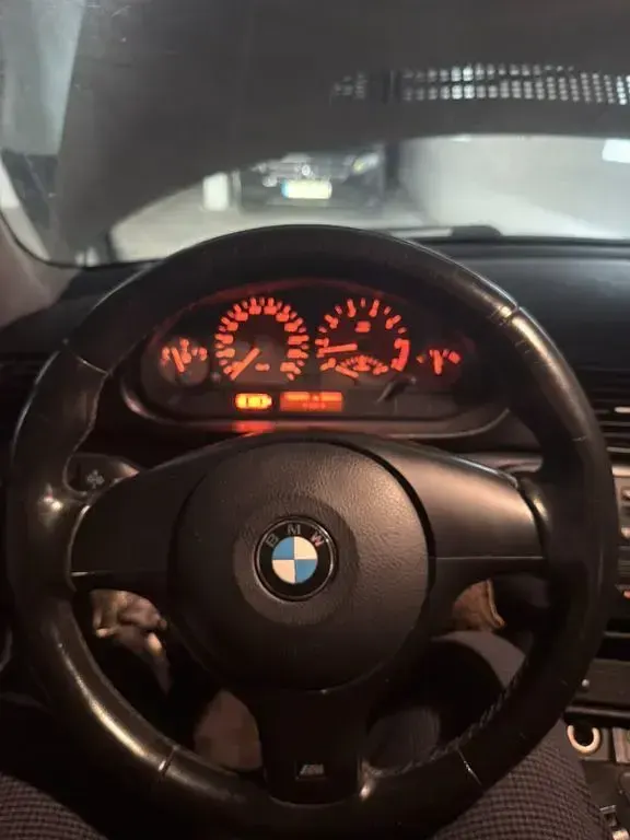 Gebraucht BMW 320 Performance 170 PS (125 kW) 2002 Gelb Coupé