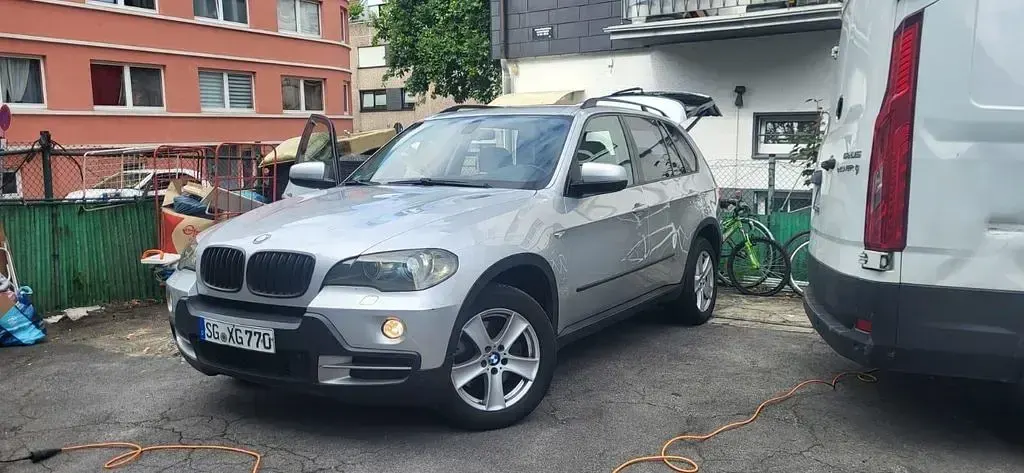 Gebraucht BMW X5 235 PS (172 kW) 2009 Silber SUV