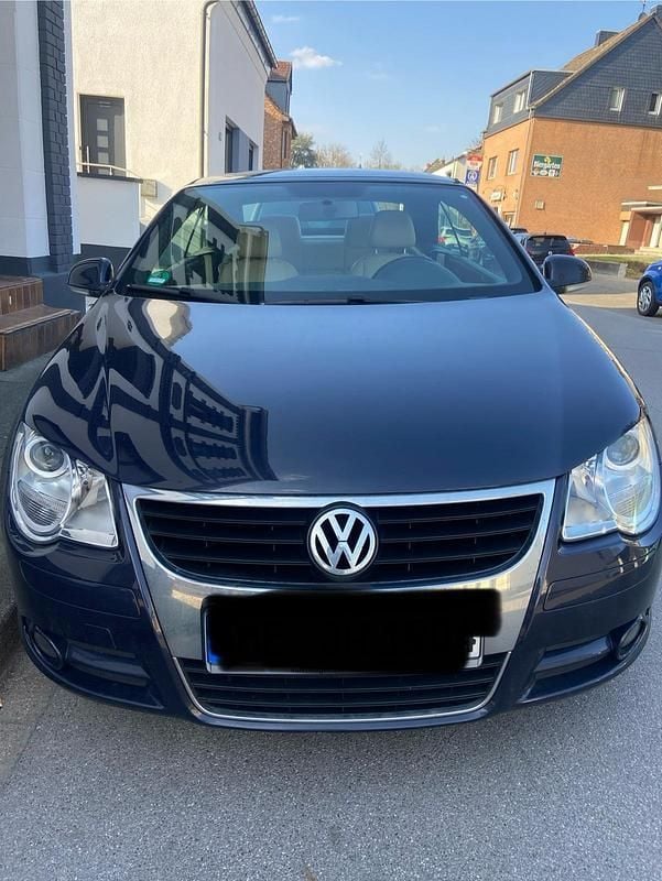 Blau Gebraucht 2006 VW Eos Cabrio | 2.900 € (Guter Preis) - Bild 1/4