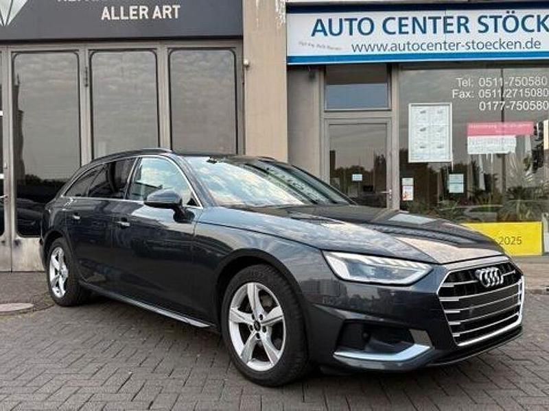 Gebraucht Audi A4 Advanced 163 PS (119 kW) 2022 Grau Kombi