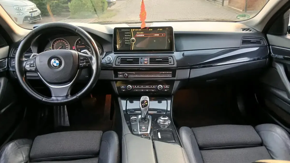Gebraucht BMW 520 184 PS (135 kW) 2012 Blau Kombi
