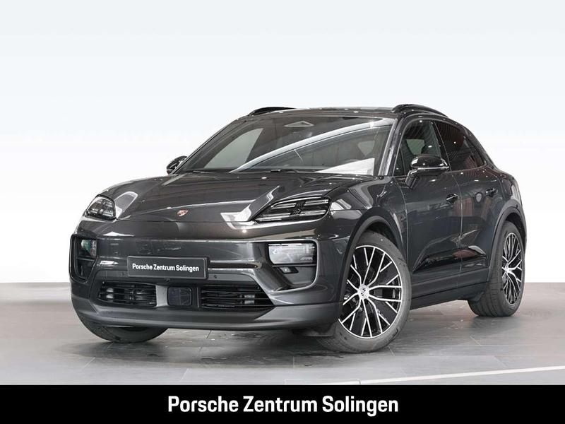 Vulkangraumetallic Neu 2025 Porsche Macan Sport SUV | 95.322 € (Guter Preis) - Bild 1/4