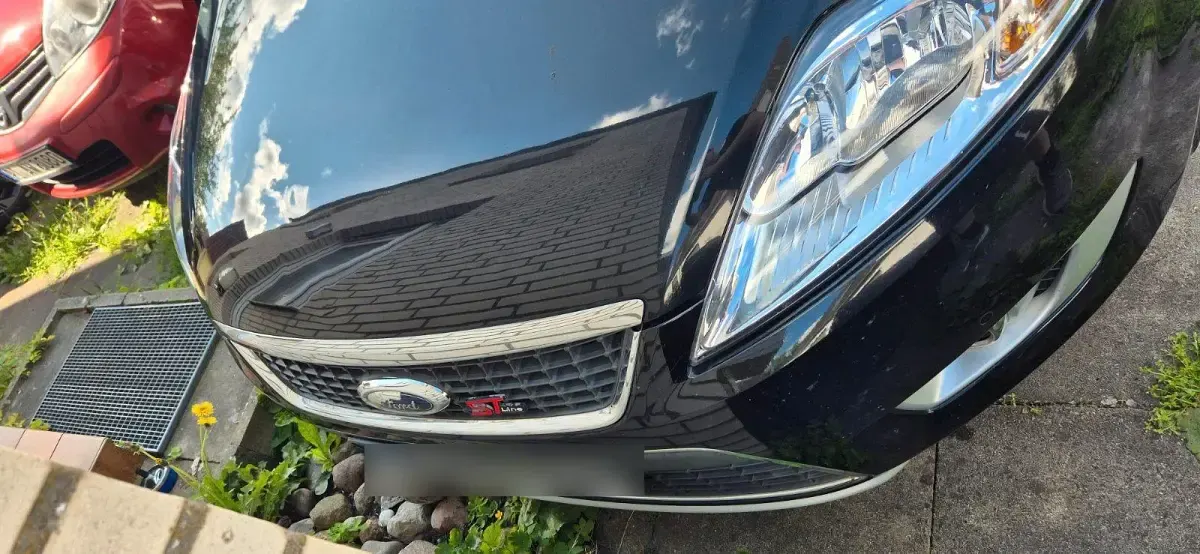 Gebraucht Ford Mondeo 145 PS (106 kW) 2010 Schwarz Kombi