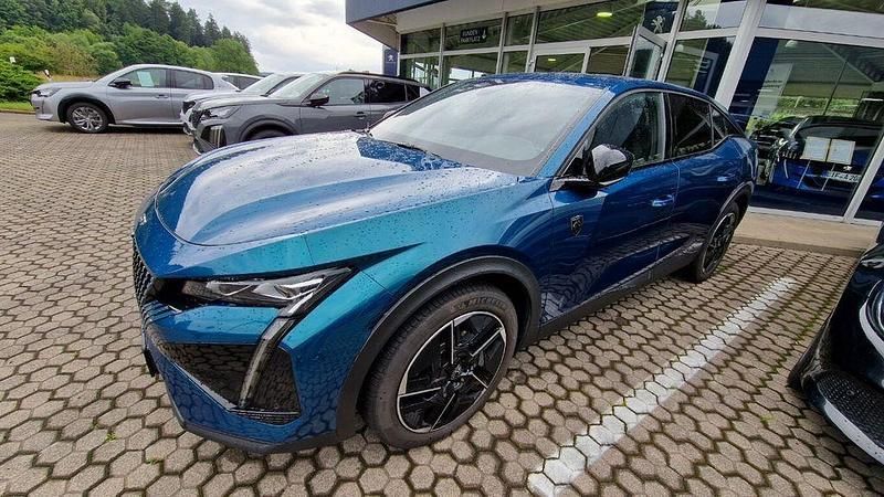 Lackierung blau obsession/typ aussenverk (metallic) Gebraucht 2023 Peugeot 408 GT Limousine | 39.975 € (Teuer) - Bild 1/4