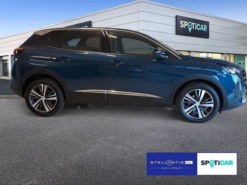 Gebraucht Peugeot 3008 Allure 131 PS (96 kW) 2023 Blau SUV