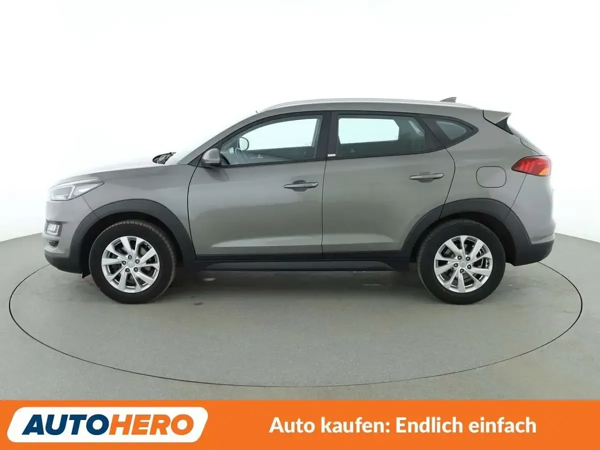 Gebraucht Hyundai Tucson Trend 177 PS (130 kW) 2019 Grau SUV