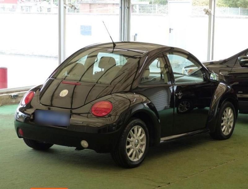 Gebraucht VW New Beetle 101 PS (74 kW) 2005 Schwarz Kleinwagen