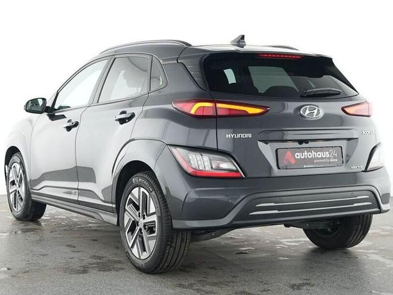 Gebraucht Hyundai Kona 100 kW (136 PS) 2023 Grau SUV