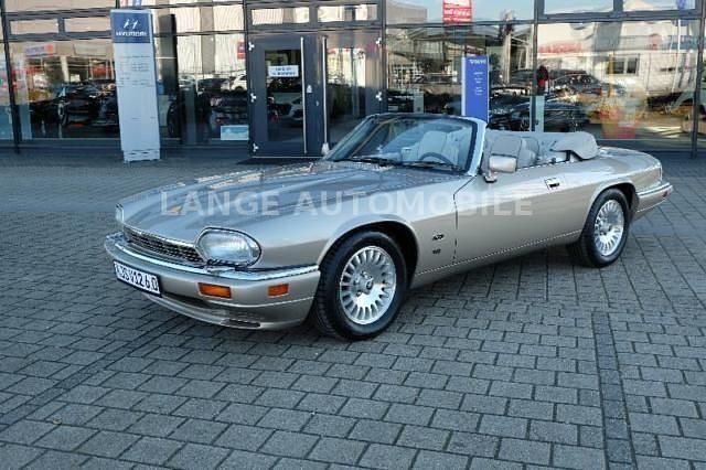 Gebraucht Jaguar XJS 302 PS (222 kW) 1995 Andere farbe metallic Cabrio