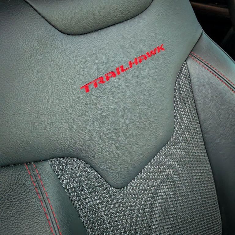 Gebraucht Jeep Compass Trailhawk 170 PS (125 kW) 2019 Weiß SUV