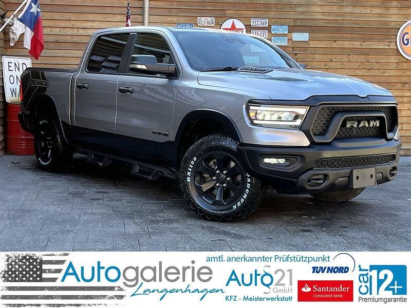 Silber Gebraucht 2021 Dodge Ram Abholung | 46.900 € (Guter Preis) - Bild 1/4