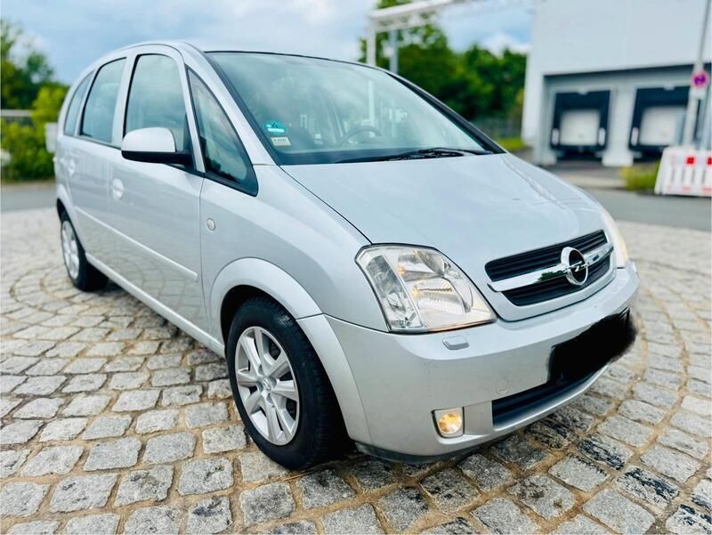 Silber Gebraucht 2005 Opel Meriva Van / Kleinbus | 2.850 € (Fairer Preis) - Bild 1/4