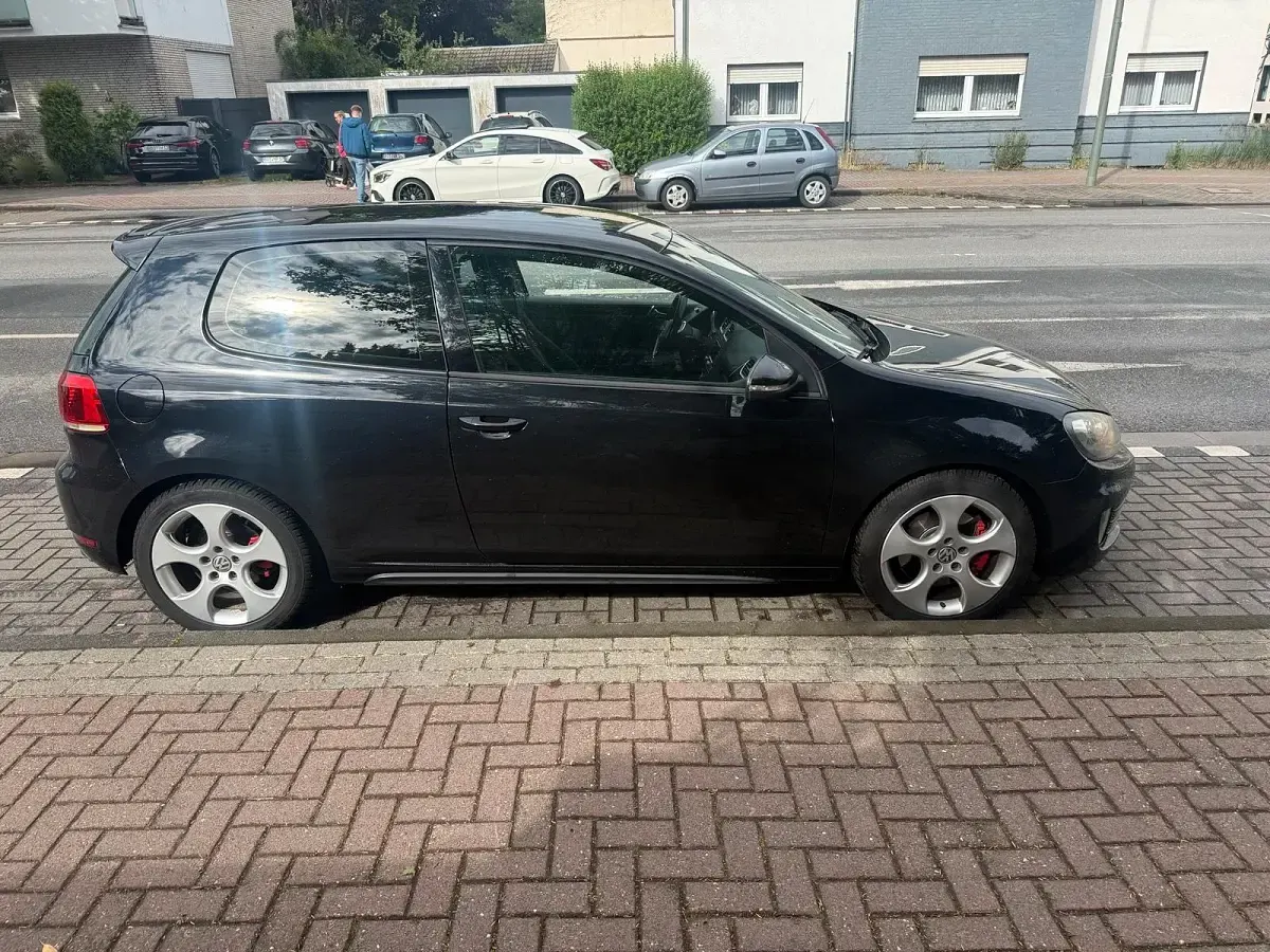 Gebraucht VW Golf VII GTI 211 PS (155 kW) 2012 Grau Kleinwagen