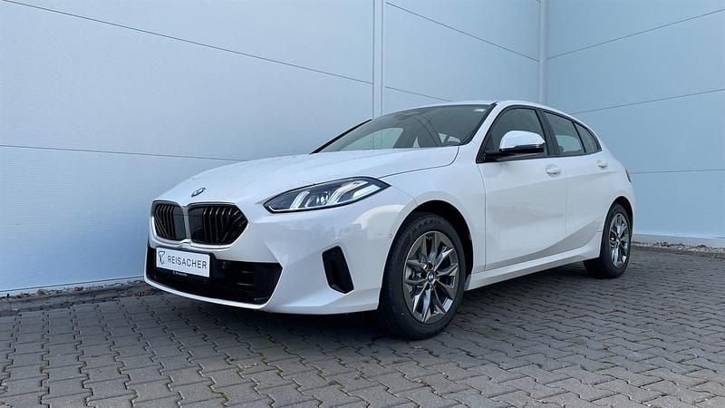 Neu BMW 120 Efficient Dynamics 170 PS (125 kW) 2026 Alpinweiß uni Kleinwagen