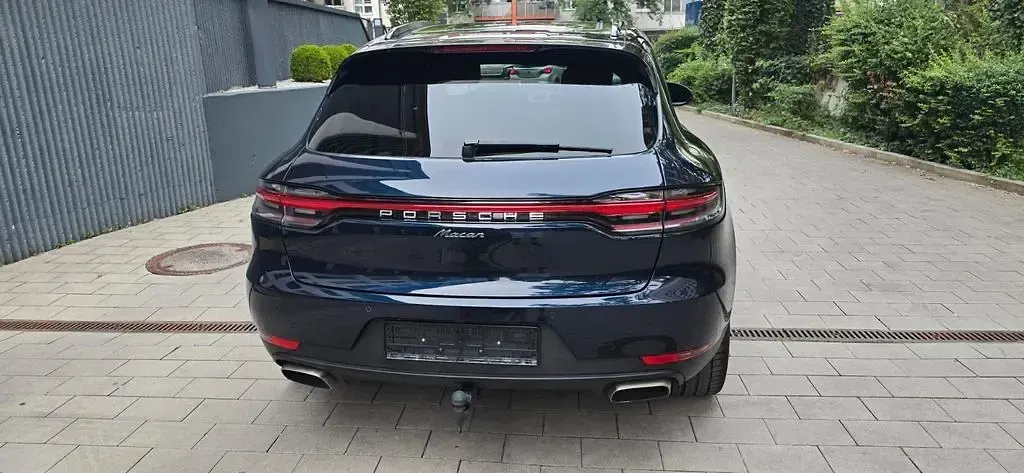 Gebraucht Porsche Macan 245 PS (180 kW) 2021 Blau SUV