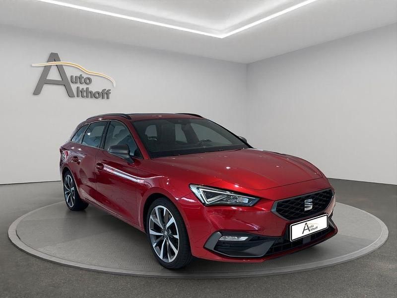 Rot Gebraucht 2022 Seat Leon ST FR Kombi | 20.999 € (Fairer Preis) - Bild 1/4