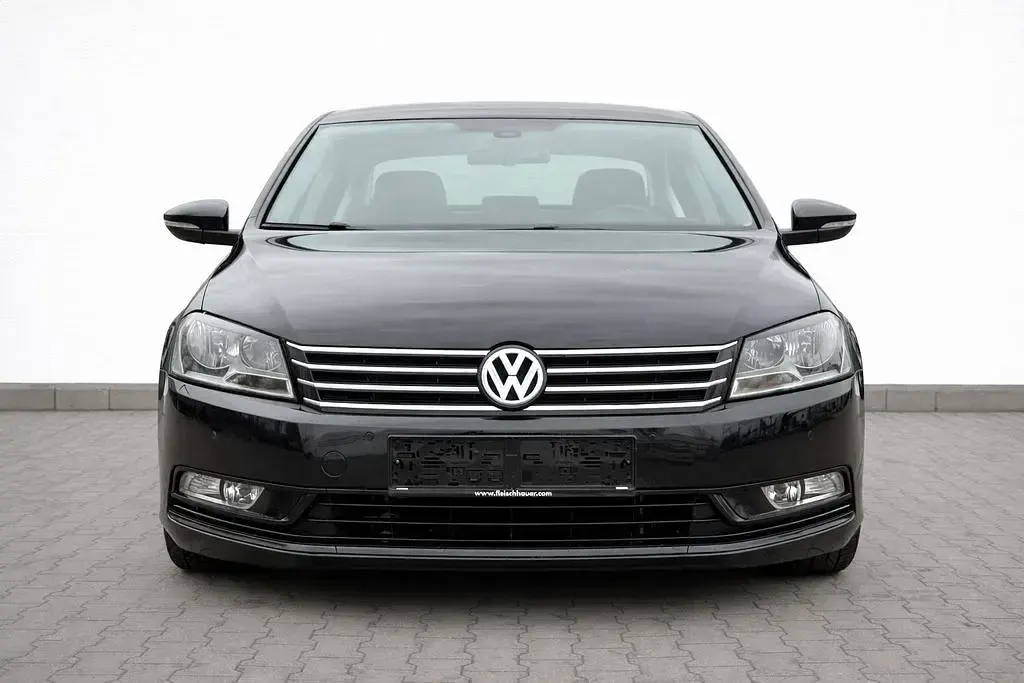 Gebraucht VW Passat Comfortline 122 PS (89 kW) 2014 Schwarz Limousine