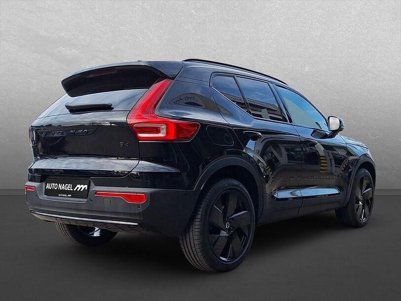 Gebraucht Volvo XC40 Plus 197 PS (144 kW) 2025 Schwarz SUV