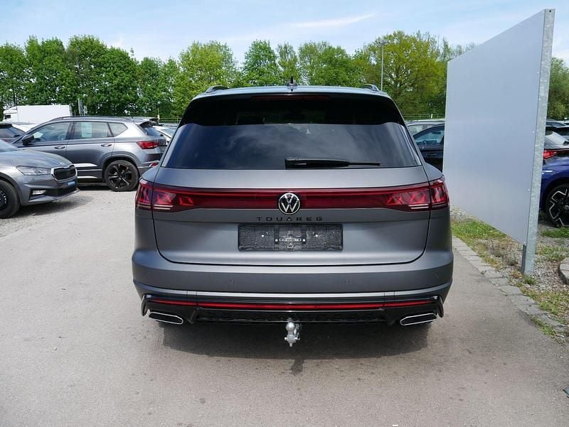 Neu VW Touareg Edition 286 PS (210 kW) 2026 Siliziumgrau matt SUV