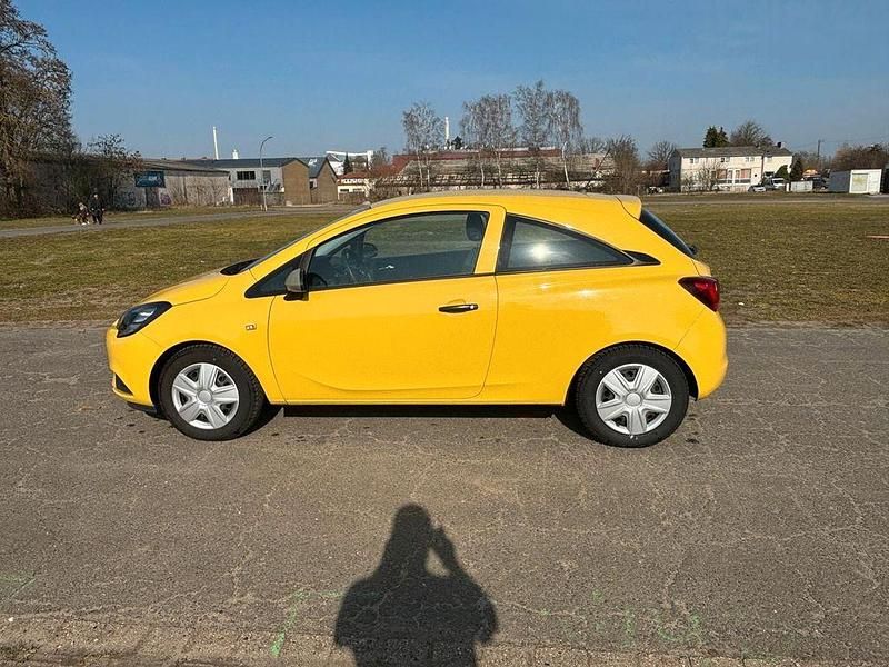 Gebraucht Opel Corsa 90 PS (66 kW) 2017 Gelb Kleinwagen