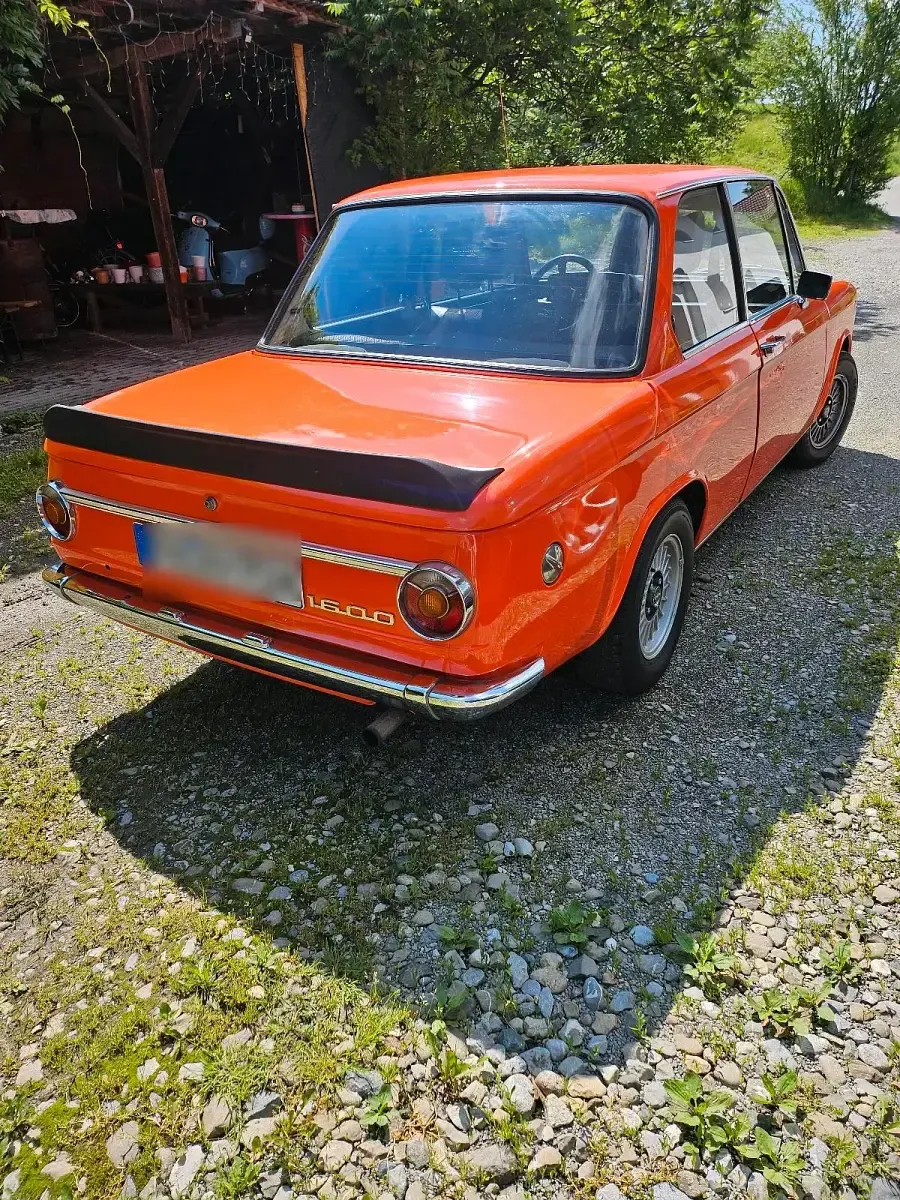 Gebraucht BMW 1602 86 PS (63 kW) 1971 Orange Limousine