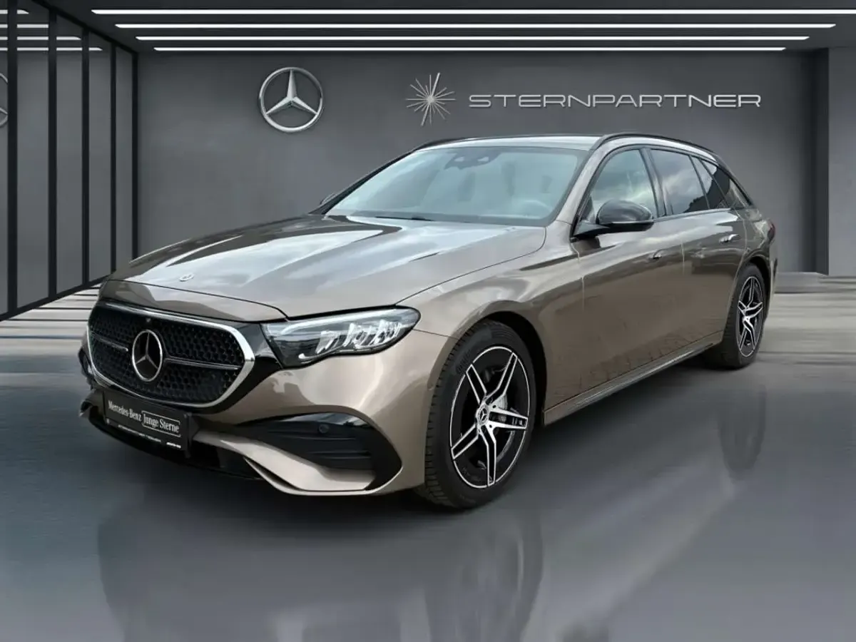 Second-hand Mercedes E300 AMG 197 CP (144 kW) 2025 Maro Break