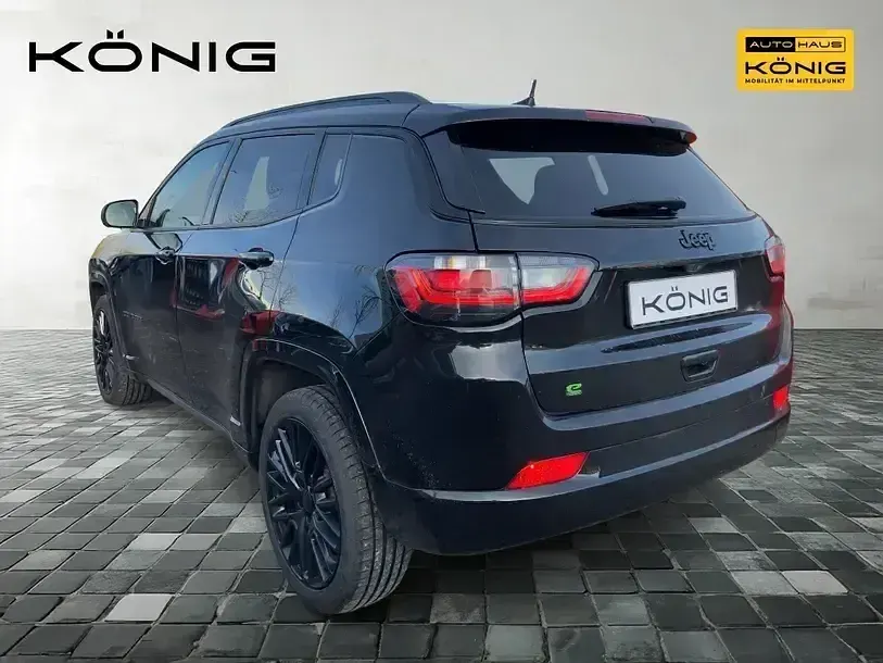 Gebraucht Jeep Compass Altitude 131 PS (96 kW) 2023 Schwarz SUV