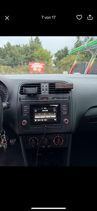 Gebraucht VW Polo 75 PS (55 kW) 2016 Rot Kleinwagen