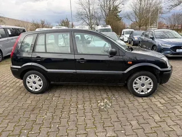 Brugt Ford Fusion 101 HK (74 kW) 2003 Sort Hatchback