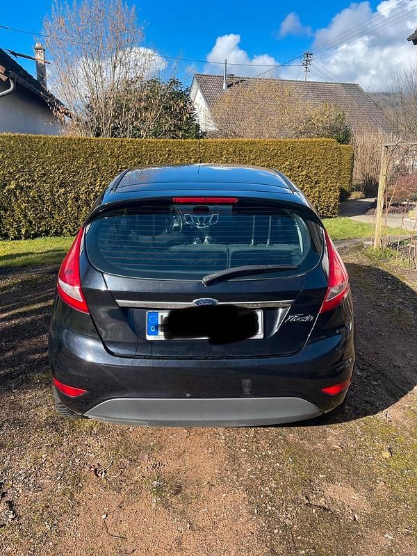 Gebraucht Ford Fiesta 80 PS (58 kW) 2009 Schwarz Kleinwagen