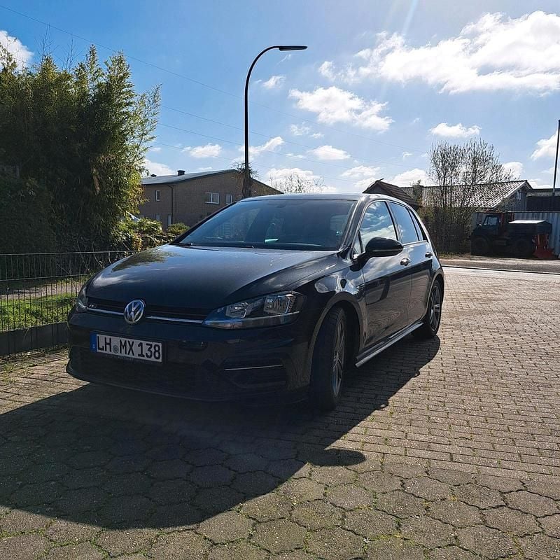 Gebraucht VW Golf VII Sport 150 PS (110 kW) 2017 Schwarz Kombi