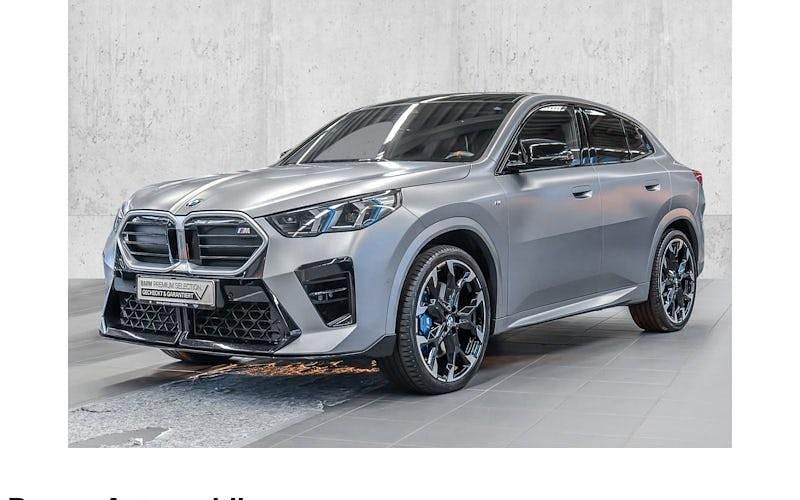 Grau Gebraucht 2024 BMW X2 Luxury Line SUV | 53.995 € (Superpreis) - Bild 1/4