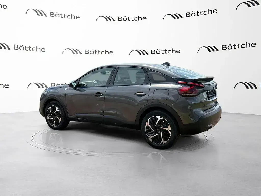 Gebraucht Citroën C4 131 PS (96 kW) 2023 Lackierung platiniumgrau/typ SUV