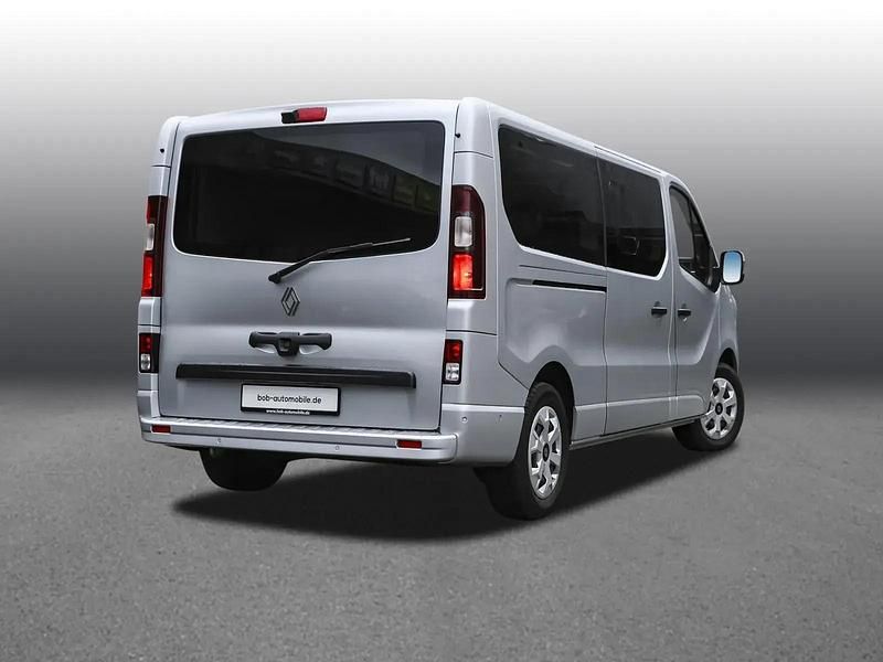 Second-hand Renault Trafic Evolution 150 CP (110 kW) 2024 Gri Monovolum