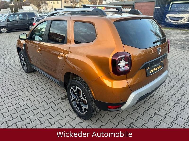 Gebraucht Dacia Duster Prestige 131 PS (96 kW) 2019 Orange SUV
