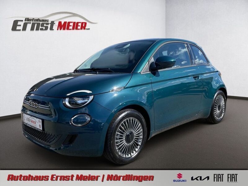 Grün Gebraucht 2022 Fiat 500e Icon Kleinwagen | 24.900 € (Teuer) - Bild 1/4
