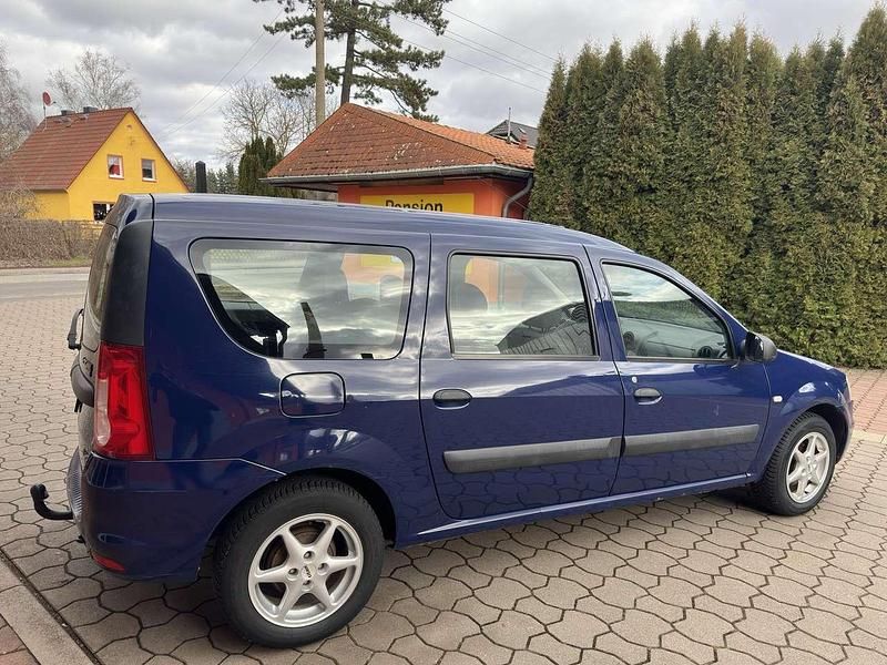 Gebraucht Dacia Logan Ambiance 75 PS (55 kW) 2009 Dacia blau marine Kombi